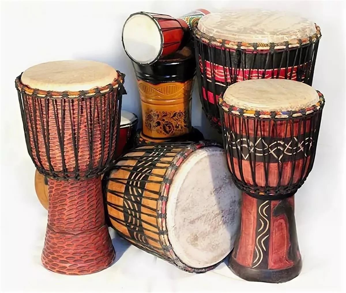 Джембе музыкальный инструмент. Музыкальный инструмент Африки джембе. Барабан 1980 Африка джембе -. Музыкальный инструмент барабан джембе.