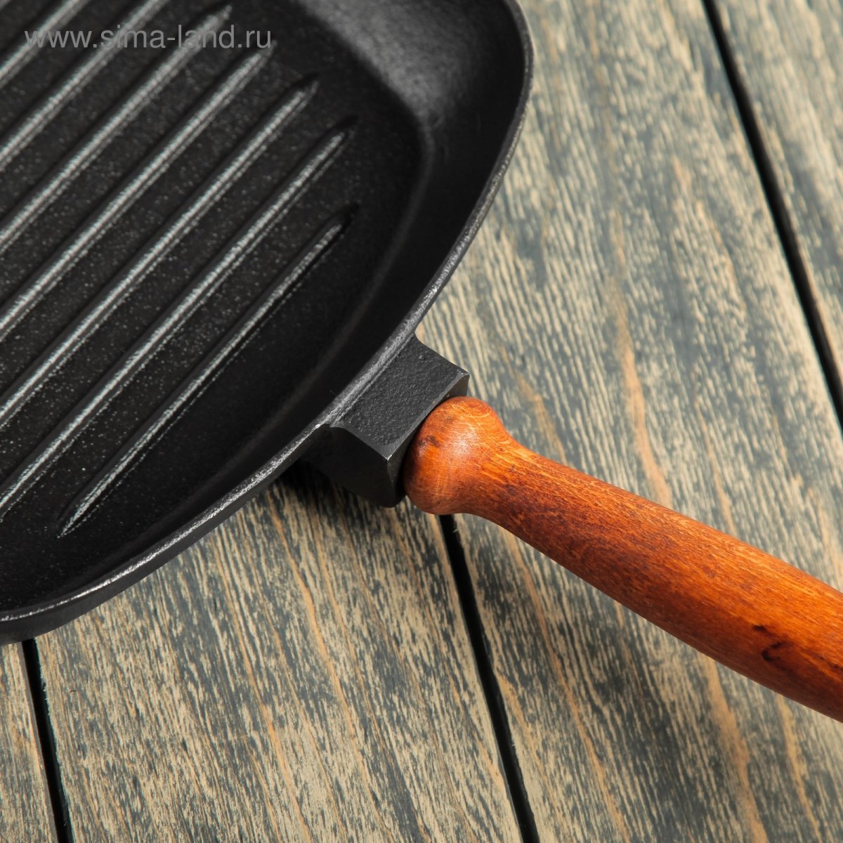 Чугунная сковорода 26. Сковородка с деревянной ручкой Huochu Fry Pan, d26 см. Сковорода квадратная гриль чугун. Сковорода гриль с деревянной ручкой. Сковорода гриль квадратная.