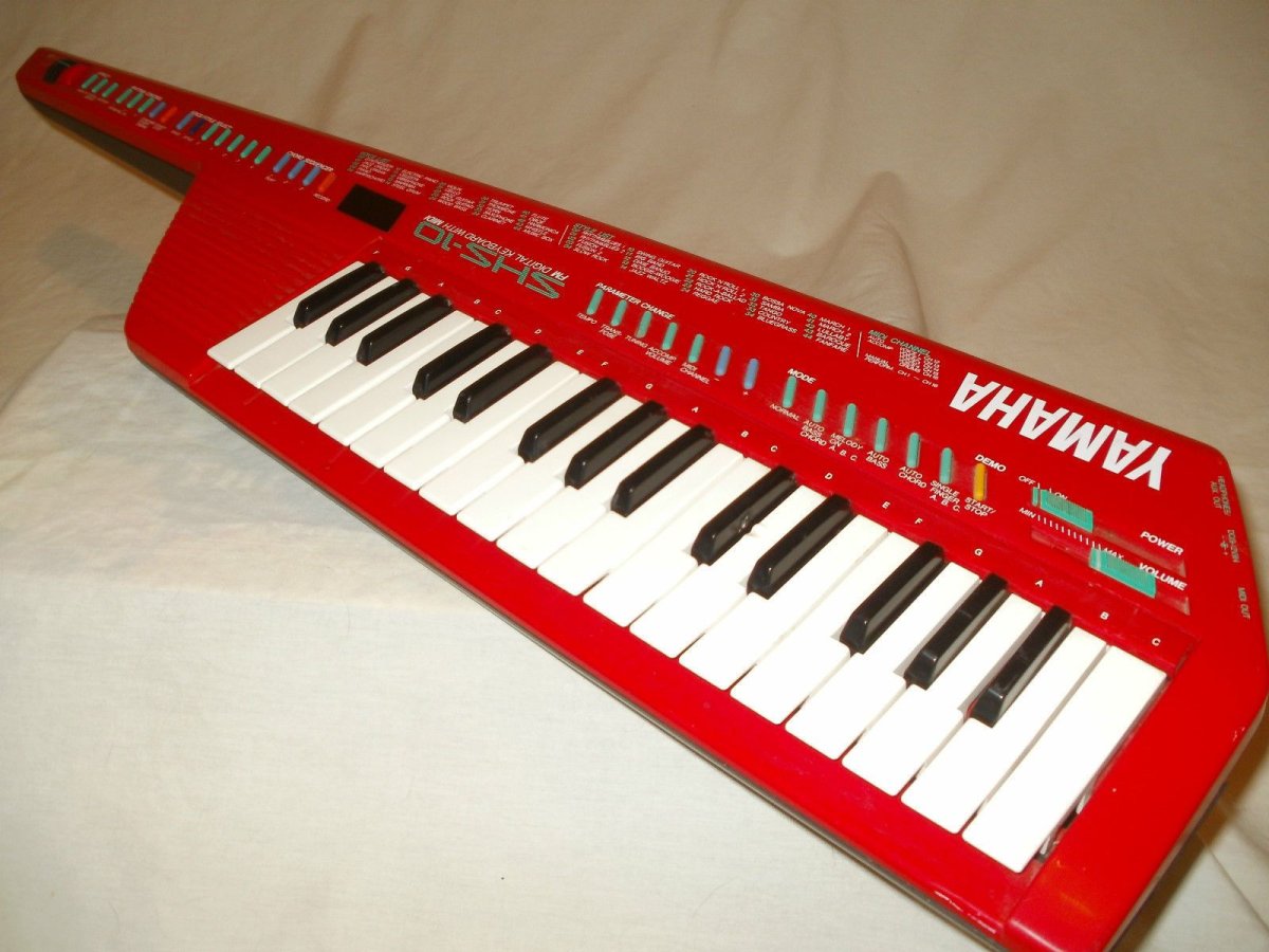 Клавитара клавишные музыкальные инструменты