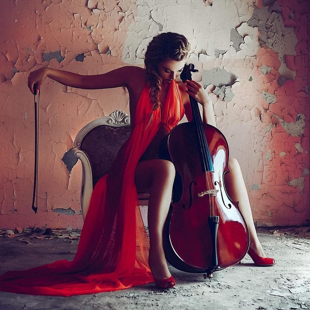 Ксения Юганова виолончель