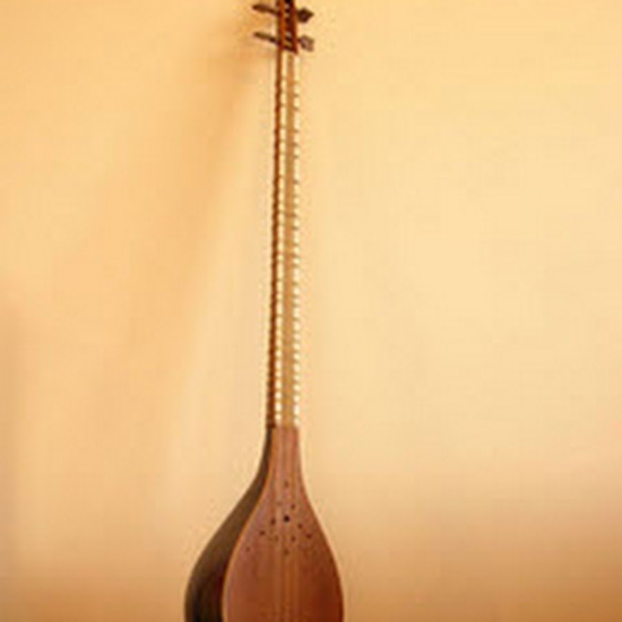 Иранский Сетар, музыкальный инструмент