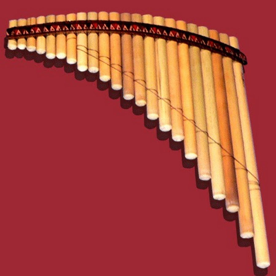 Духовой музыкальный инструмент перуанских индейцев