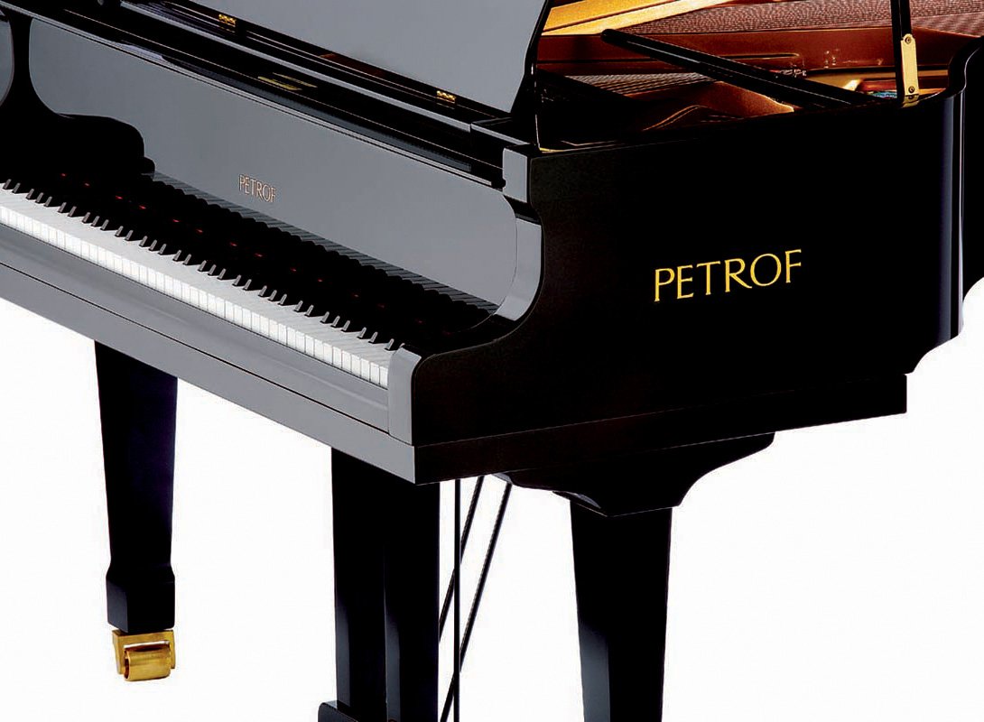 Petroff пианино logo