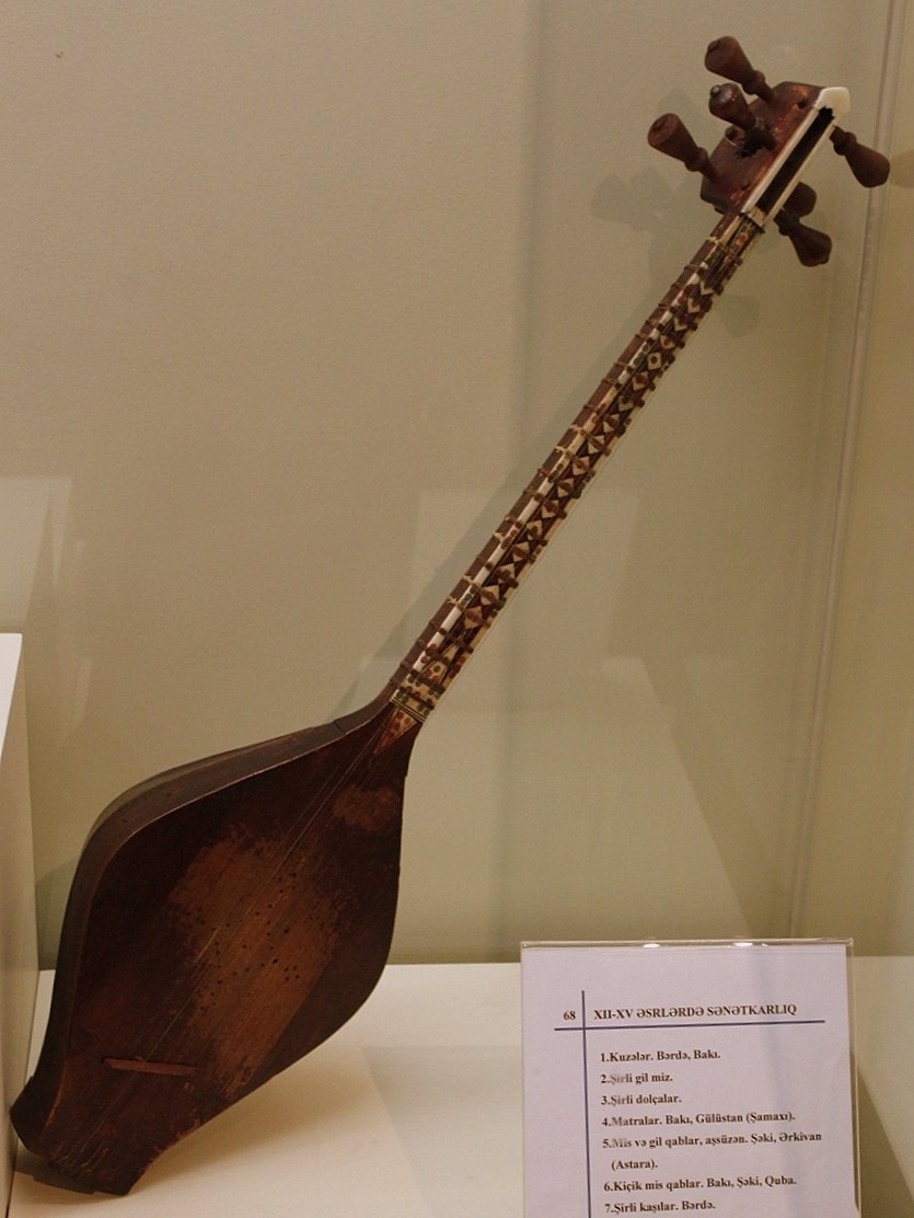 Грузинский народный инструмент Чонгури