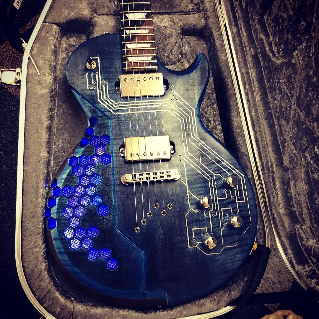 Mansfield Guitar