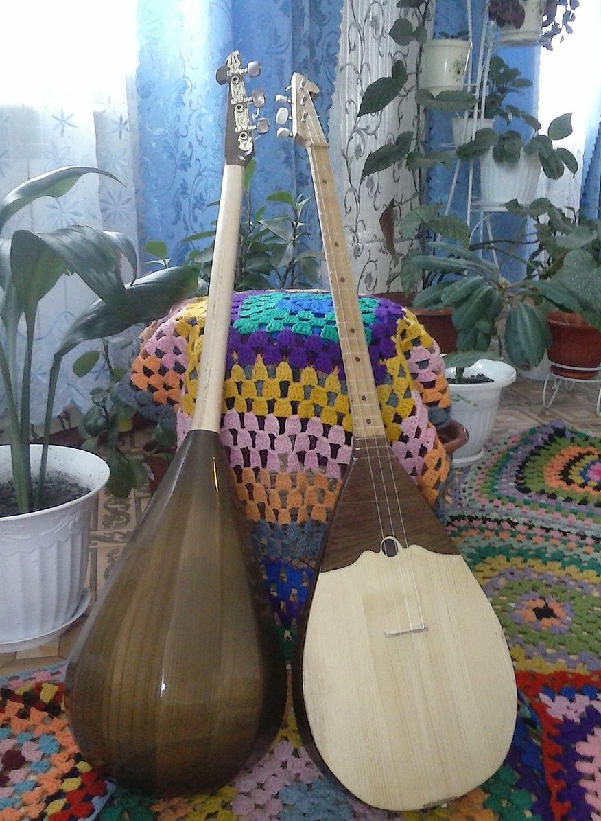 Башкирский народный инструмент думбыра