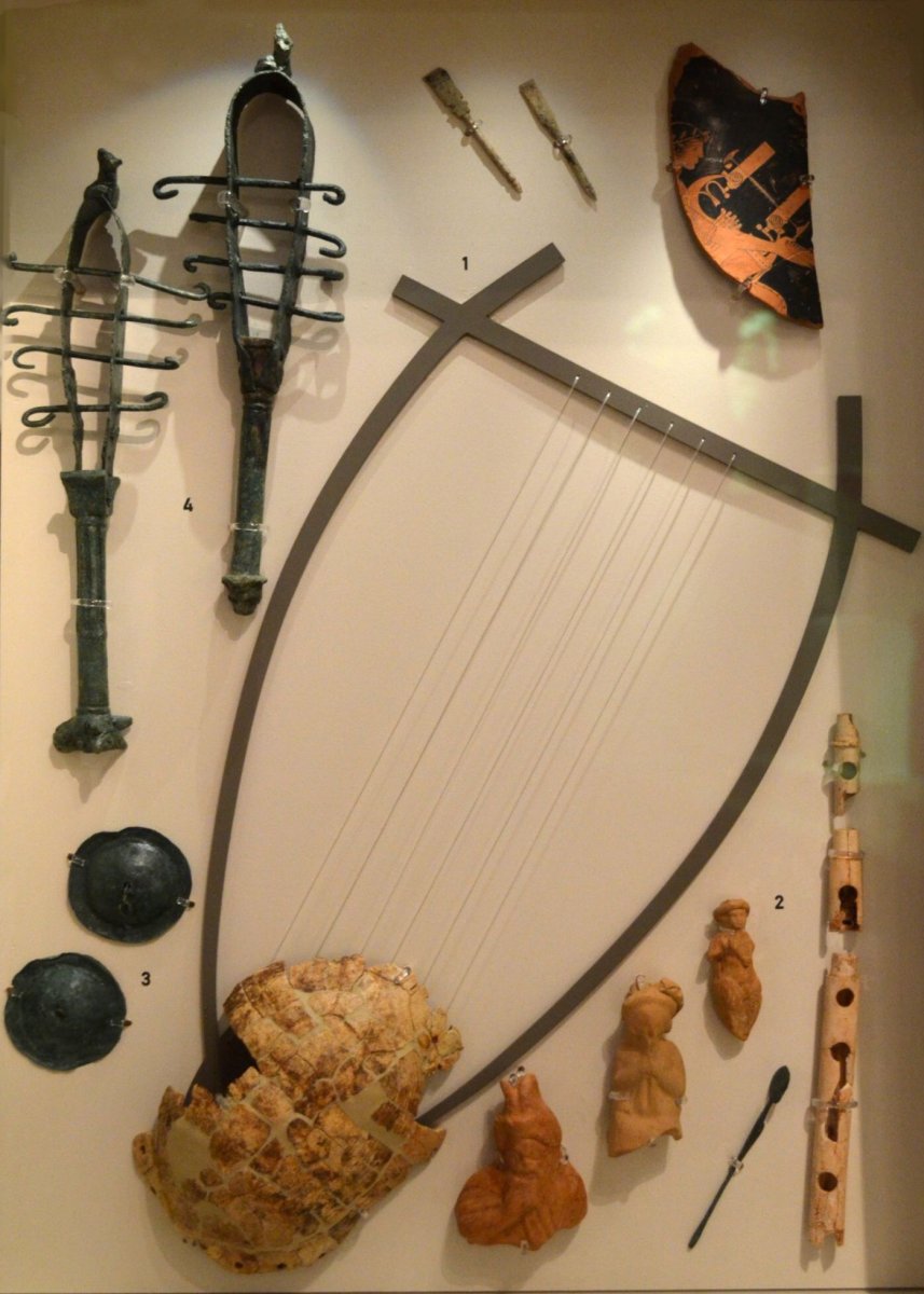 Древние муз инструменты