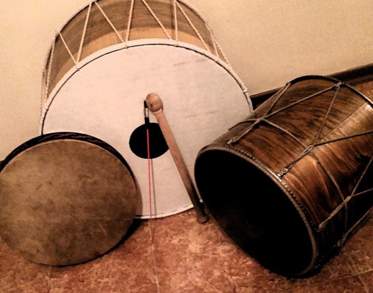 Дхол армянский барабан