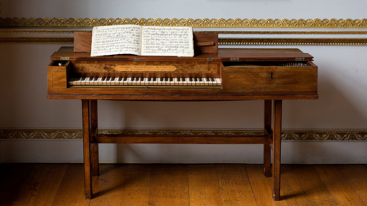 Спинет 19 века музыкальный инструмент