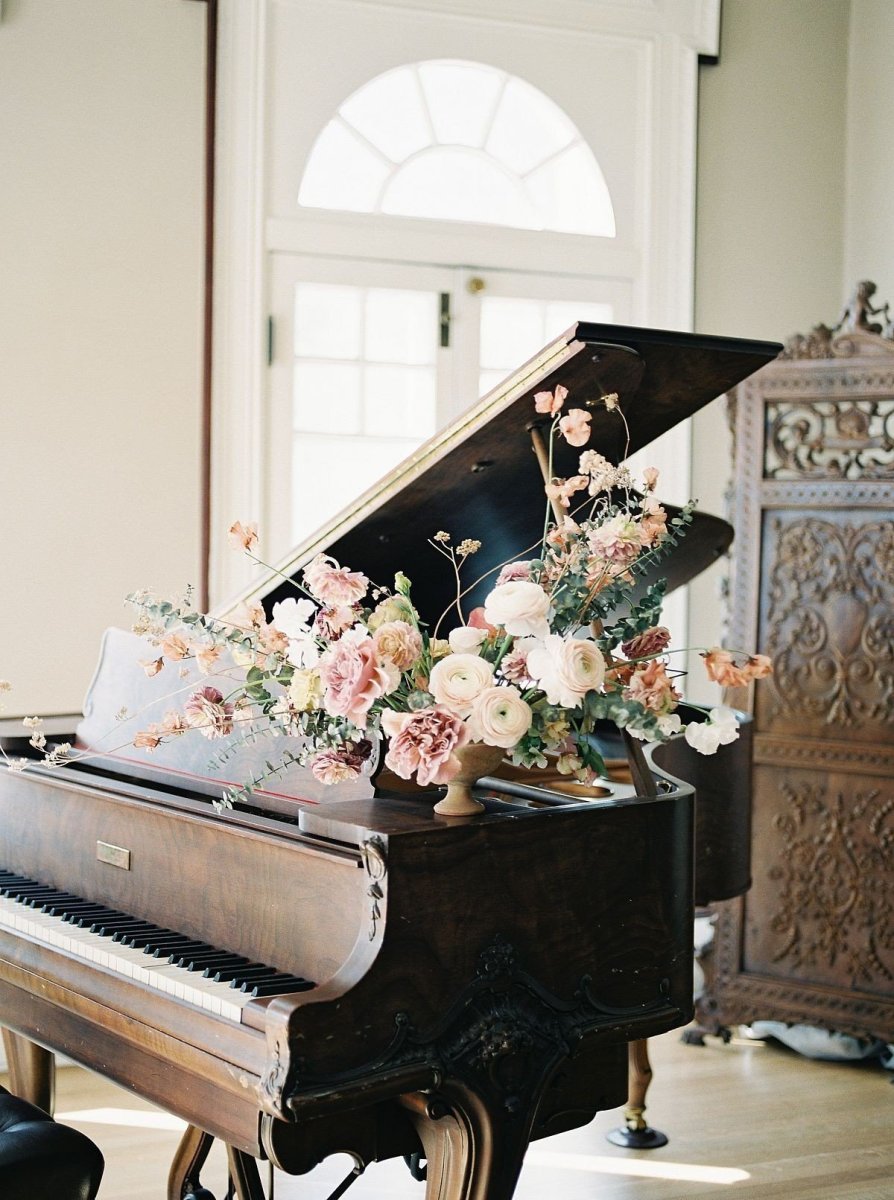 Красивое пианино