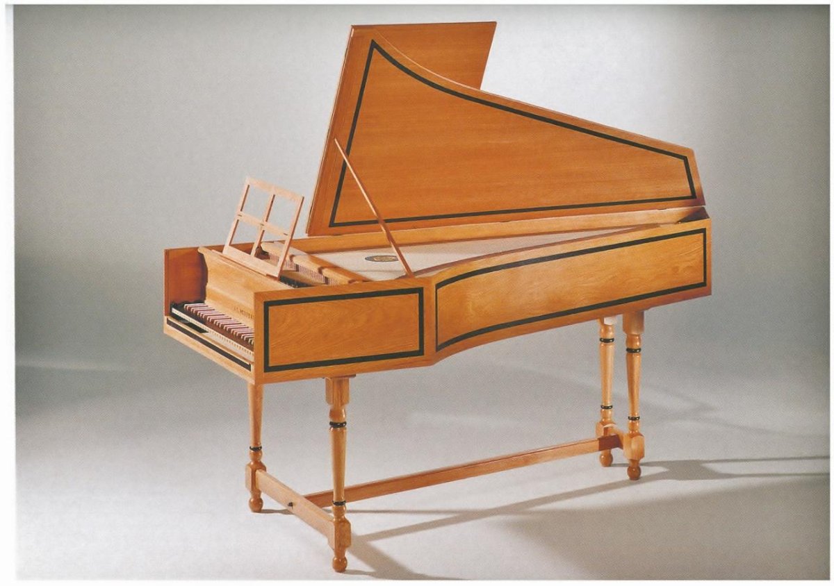 Клавесин струнный музыкальный инструмент