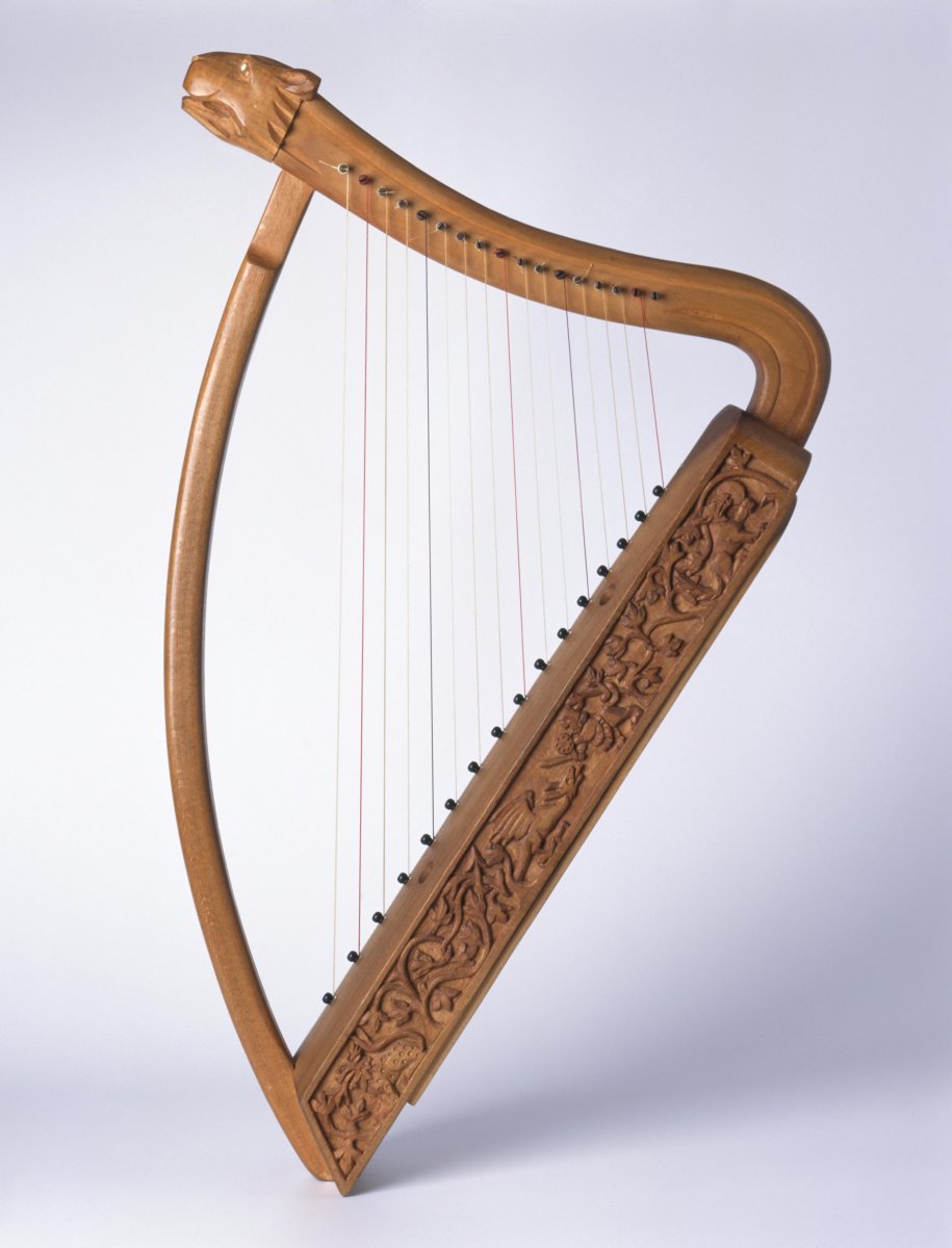 Самбика струнный музыкальный инструмент