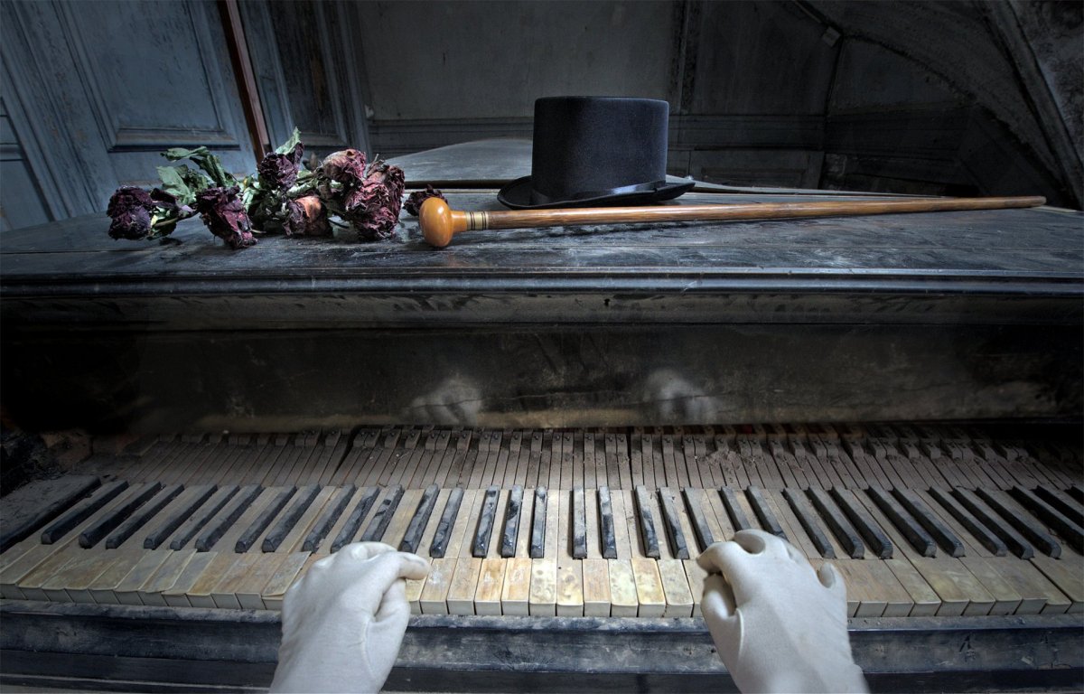 Пыльное пианино