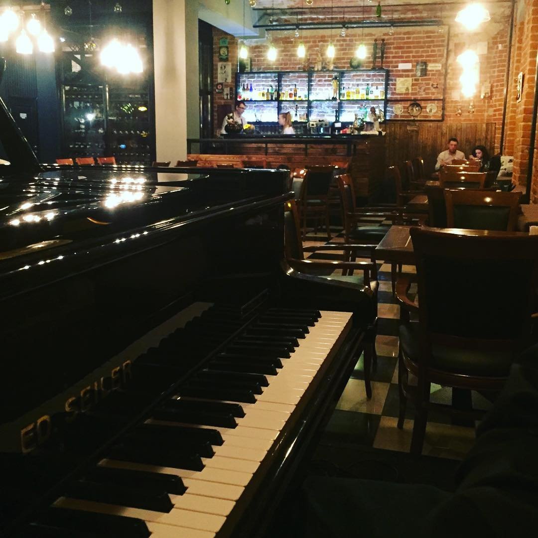 Джаз-кафе старый рояль, Казань