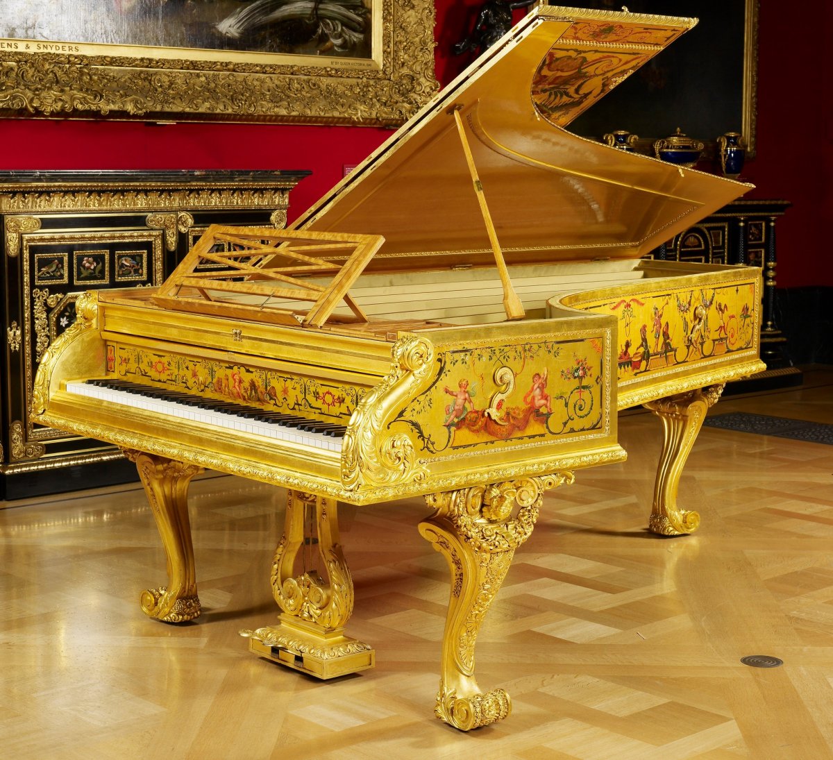 Золотой рояль Хусейна