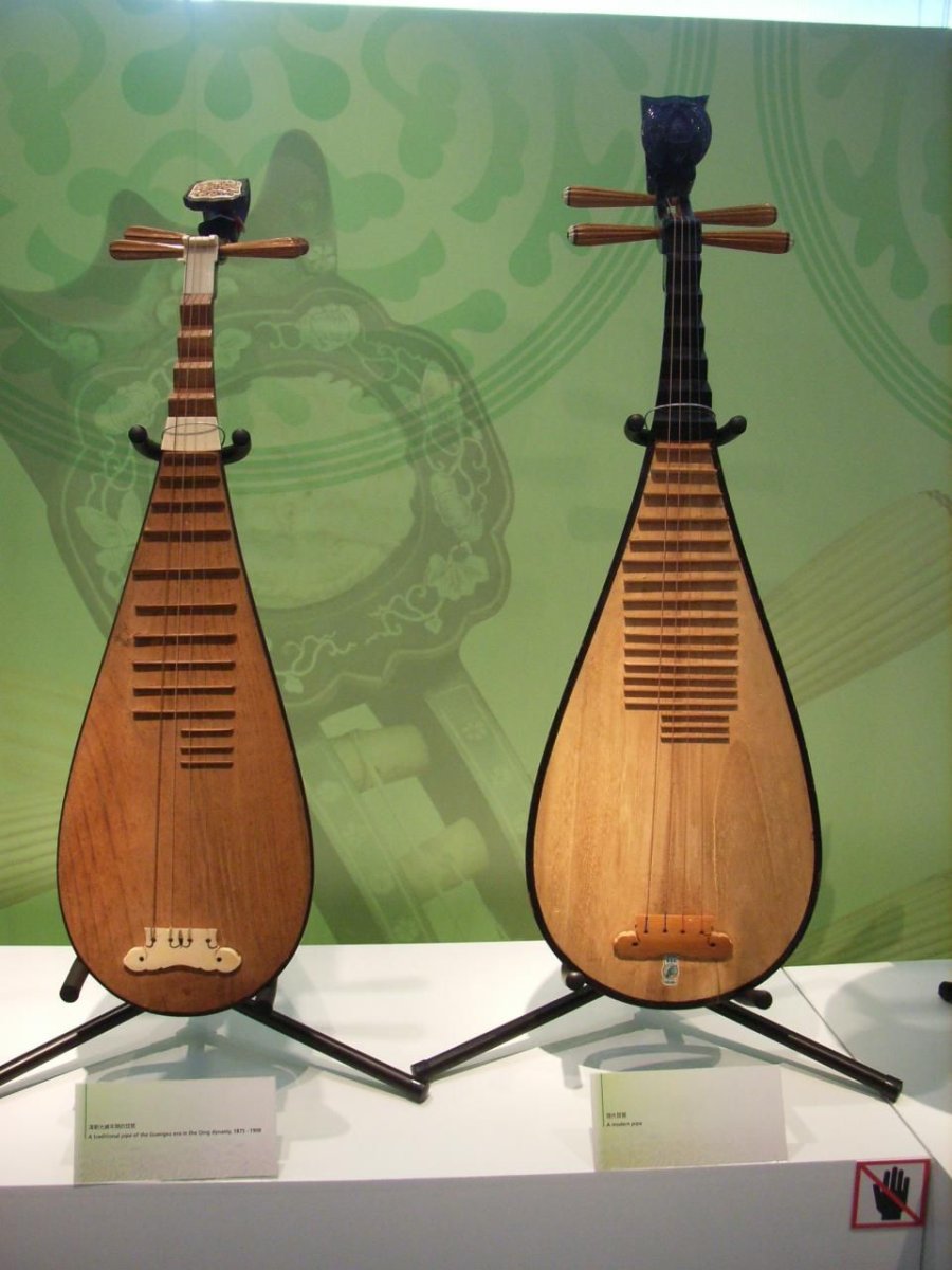 Китайский струнный инструмент Куджин