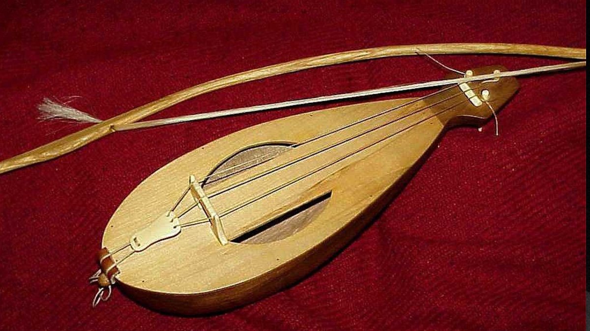 Испанская Фидель музыкальный инструмент
