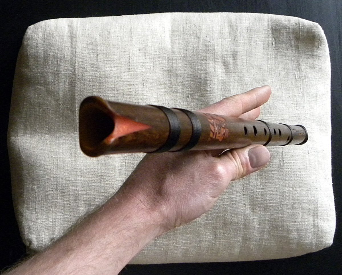Футляр для бамбуковой флейты из дерева