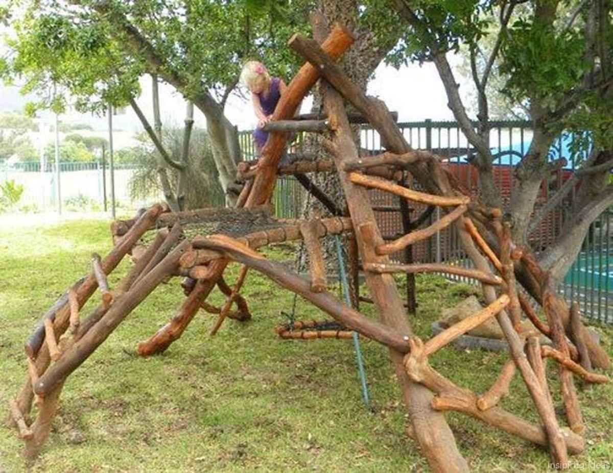 Детские площадки из дерева