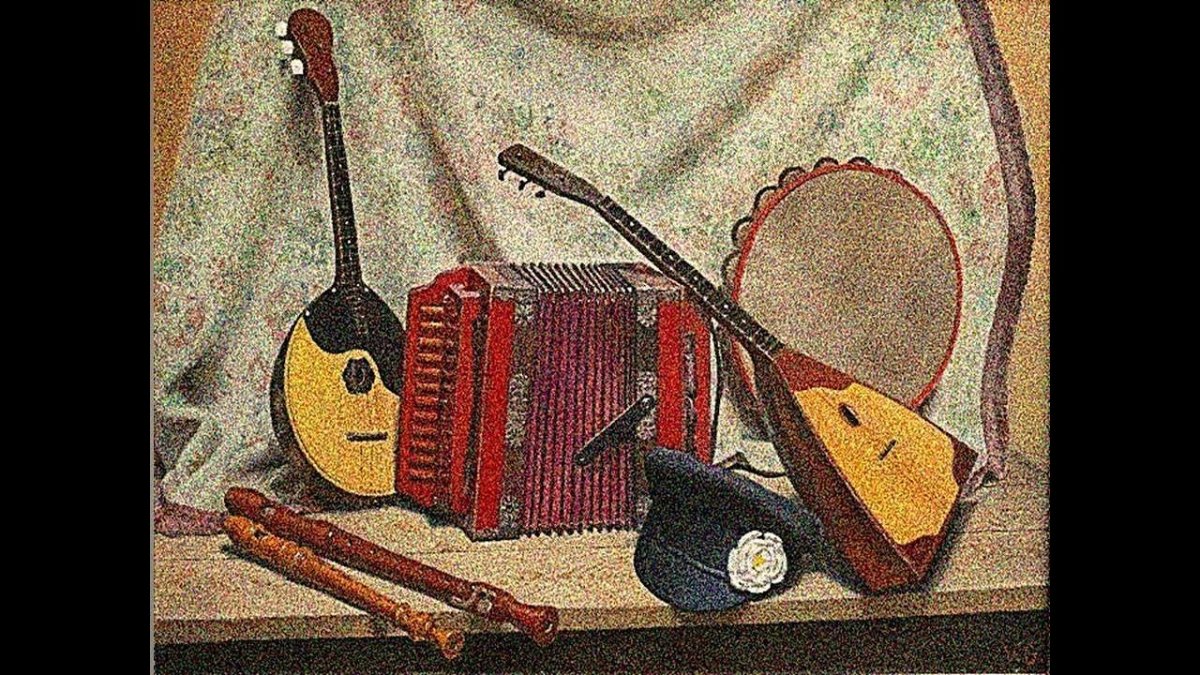 Музыкальные инструменты гармонь и гитара