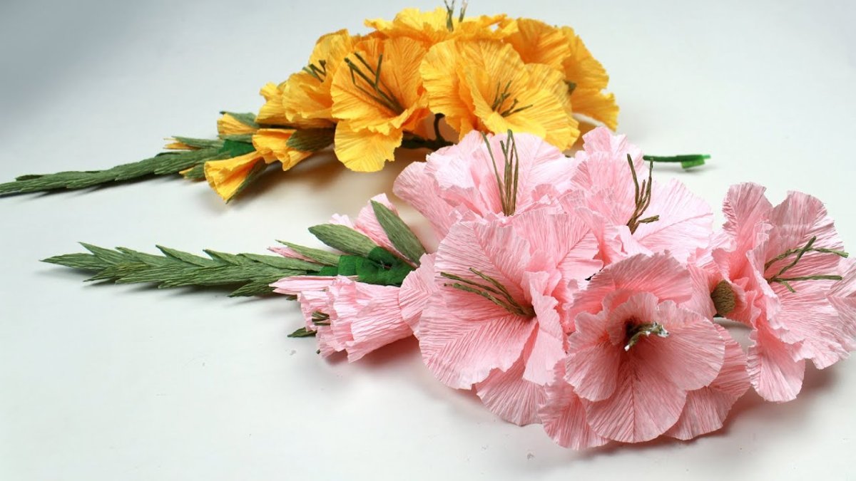 Гладиолус цветок изгафрировоной бумаги