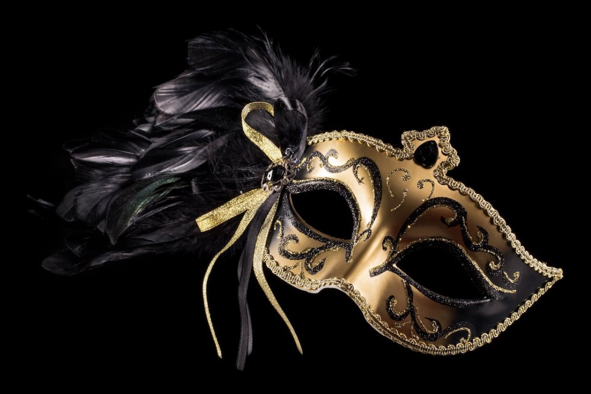 Карнавальная маска